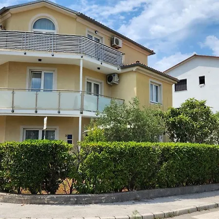 Apartament Darinka *
